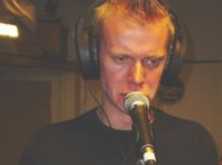 Simon doing the vocals